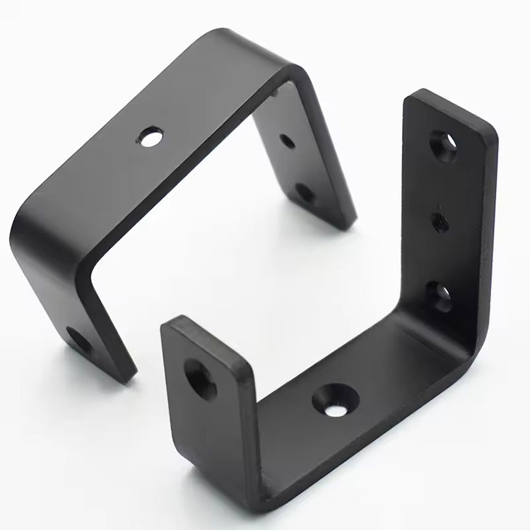 పారిశ్రామిక రంగంలో సింగిల్ పంచ్ మెషిన్ కాంపోనెంట్స్ యొక్క నిర్దిష్ట అప్లికేషన్లు ఏమిటి?